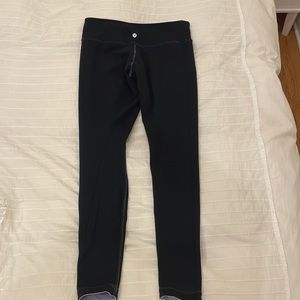 Reversible purple and black Lulu Lemon Leggings